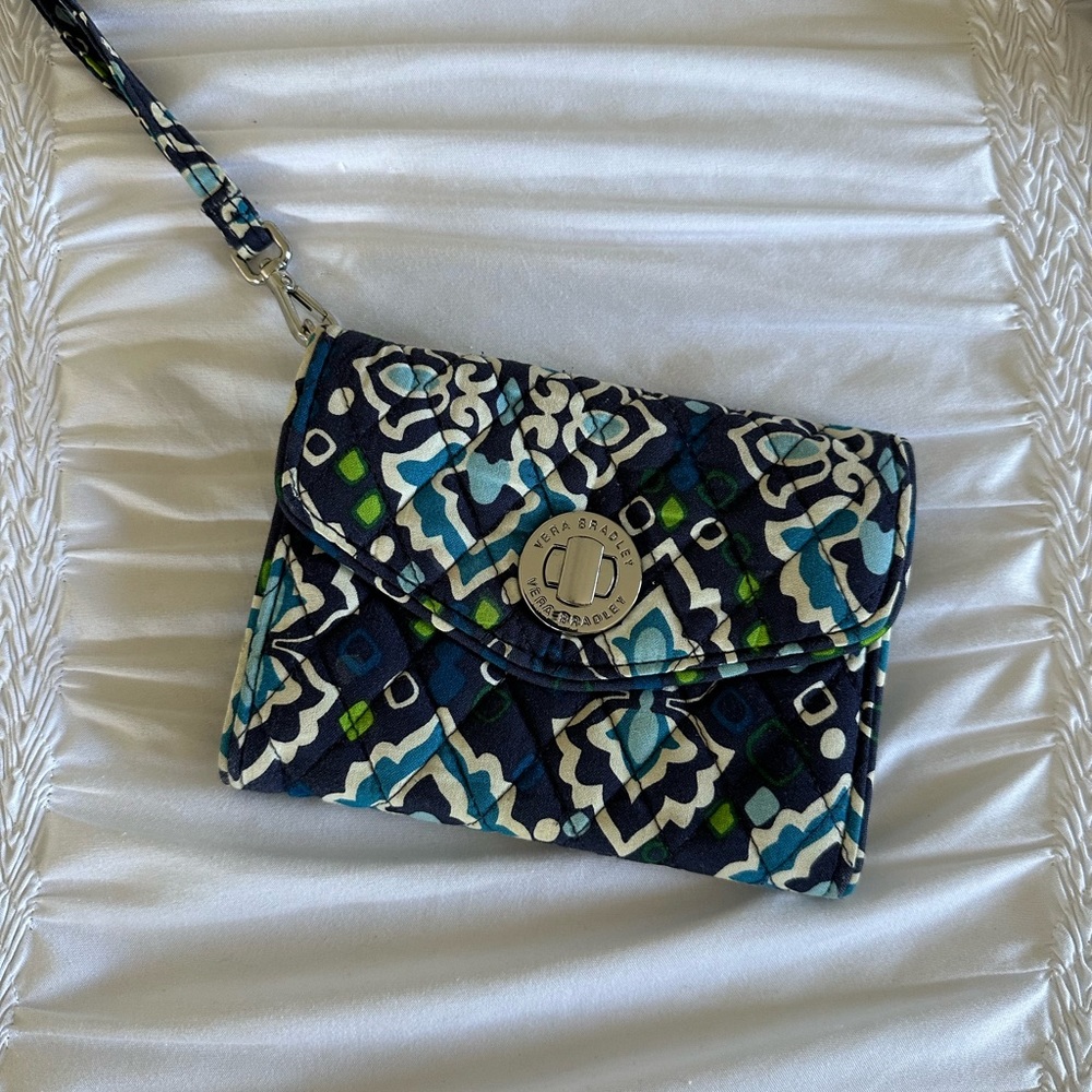 Vera Bradley Wrislet